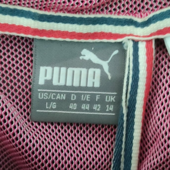 ❄️ Puma | Ladies Wind Breaker ❄️ - Picture 3 of 3